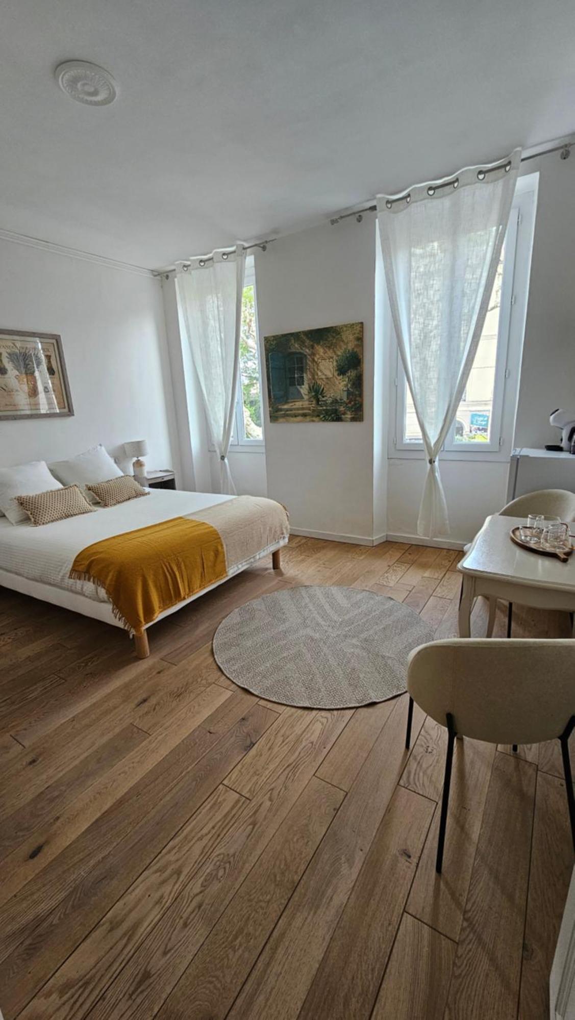 Les Chambres De Reseau Louisanne Saint-Rémy-de-Provence Eksteriør billede